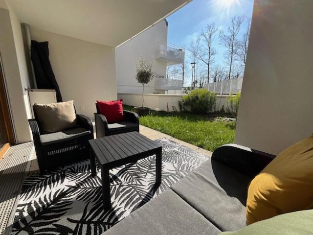 Cosygreen77 Modern Apartment With Garden And Parking Magny-le-Hongre Exteriör bild